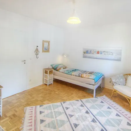 Strandhaus Rodenbergstraße Apartment Timmendorfer Strand